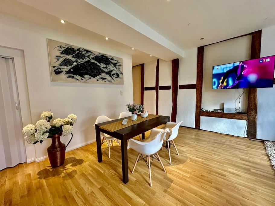 Wohnung Am Schloss 2 - Bestes Apartment In Weilburg Eksteriør bilde